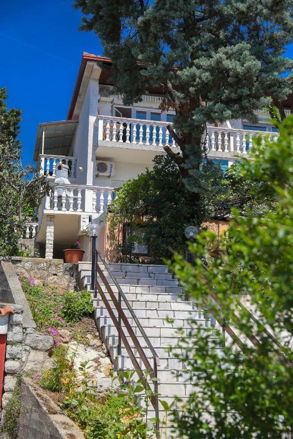 Apartment Mare Crikvenica Exterior photo